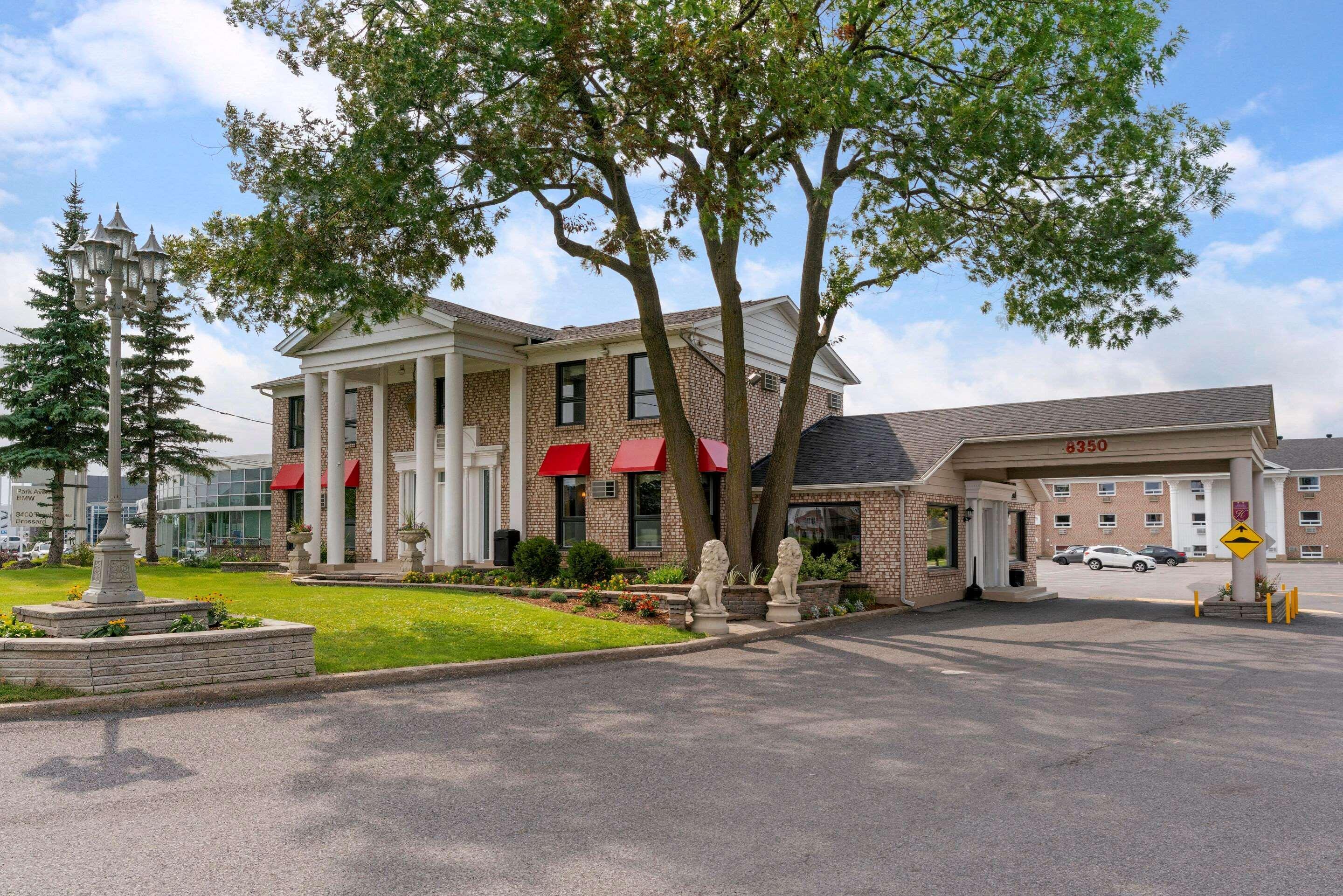 Econo Lodge Brossard Exteriör bild